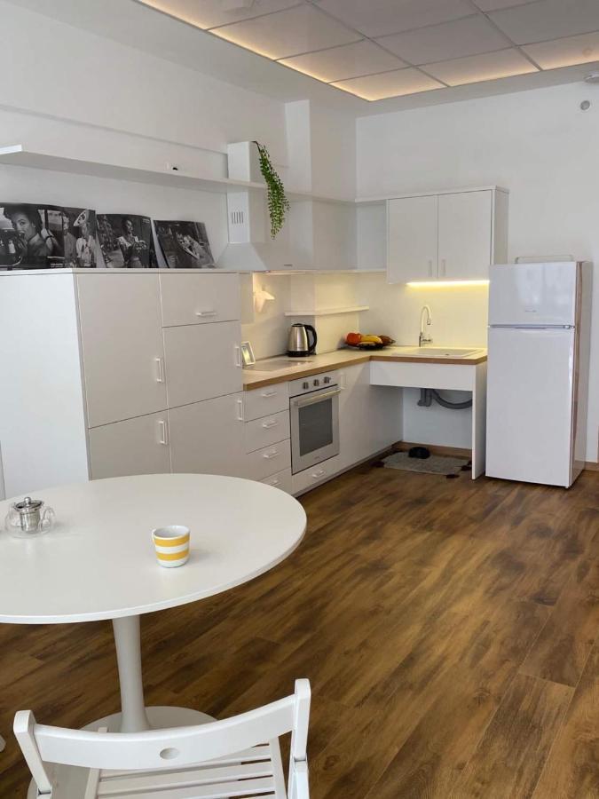 Felicity Loft In Thessaloniki _ Accessible & Comfortable Экстерьер фото